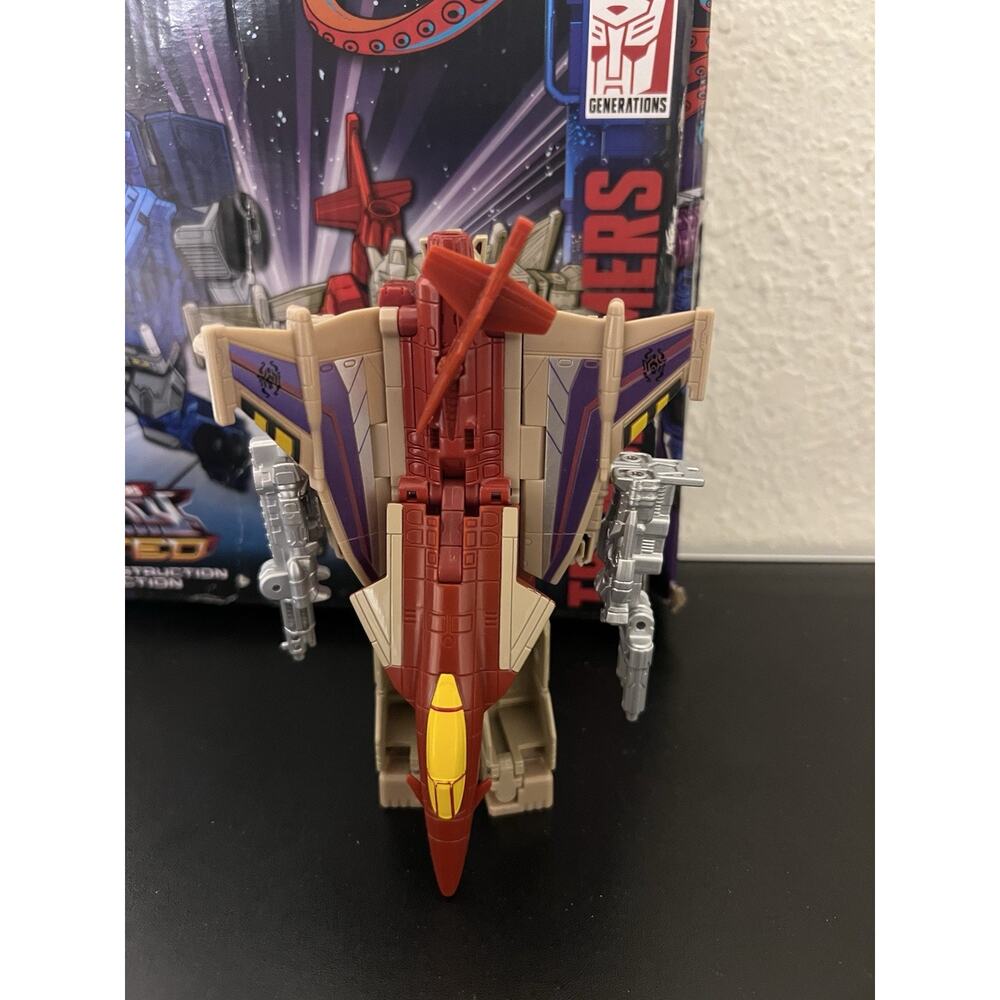 Transformers Legacy United Doom 'N Destruction Breakdown & Windsweeper - Picture 10 of 14